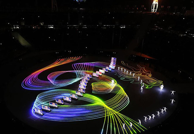 怎样去看出透明LED显示屏优势和作用？